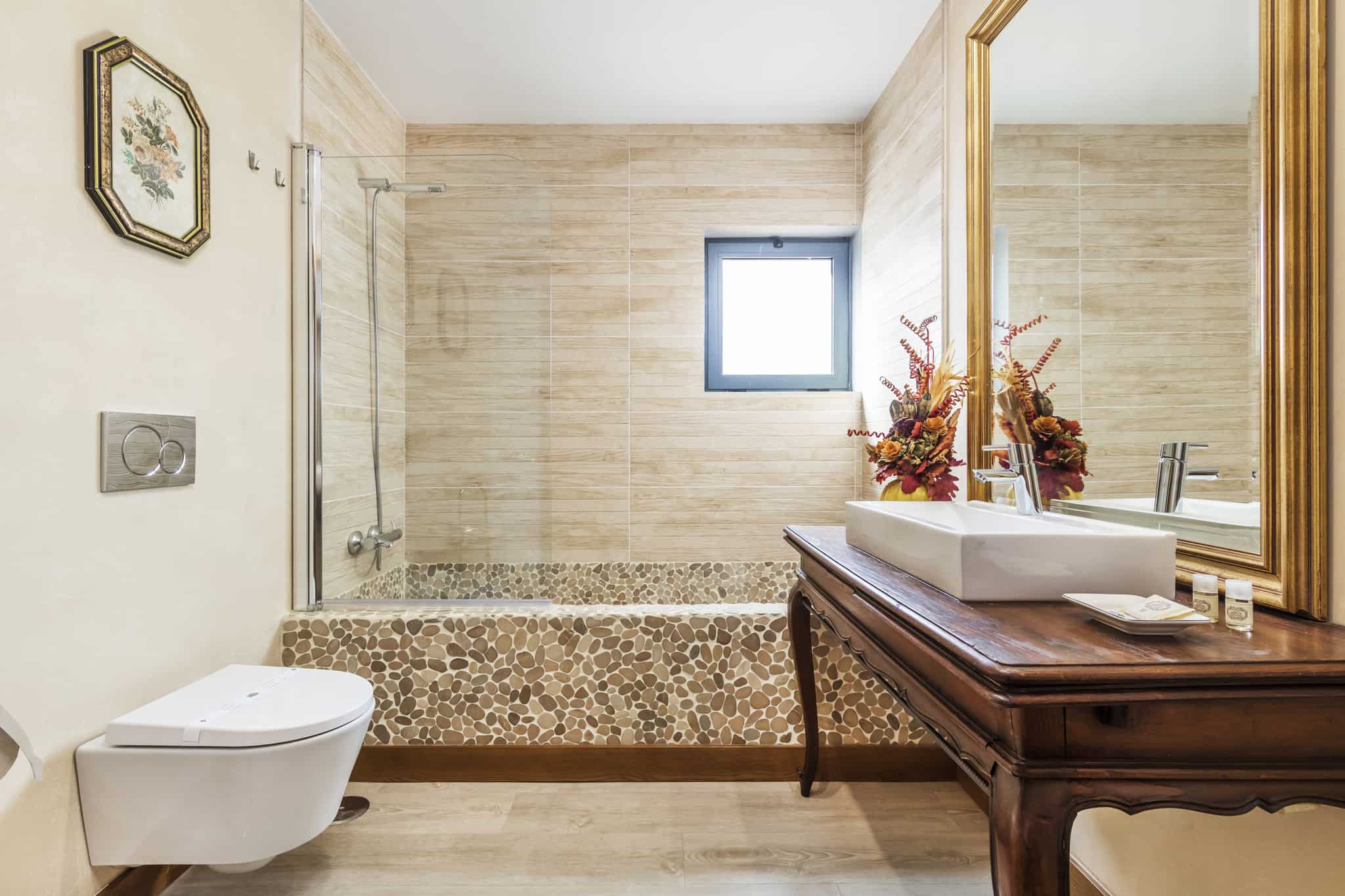 Heron House photo 16